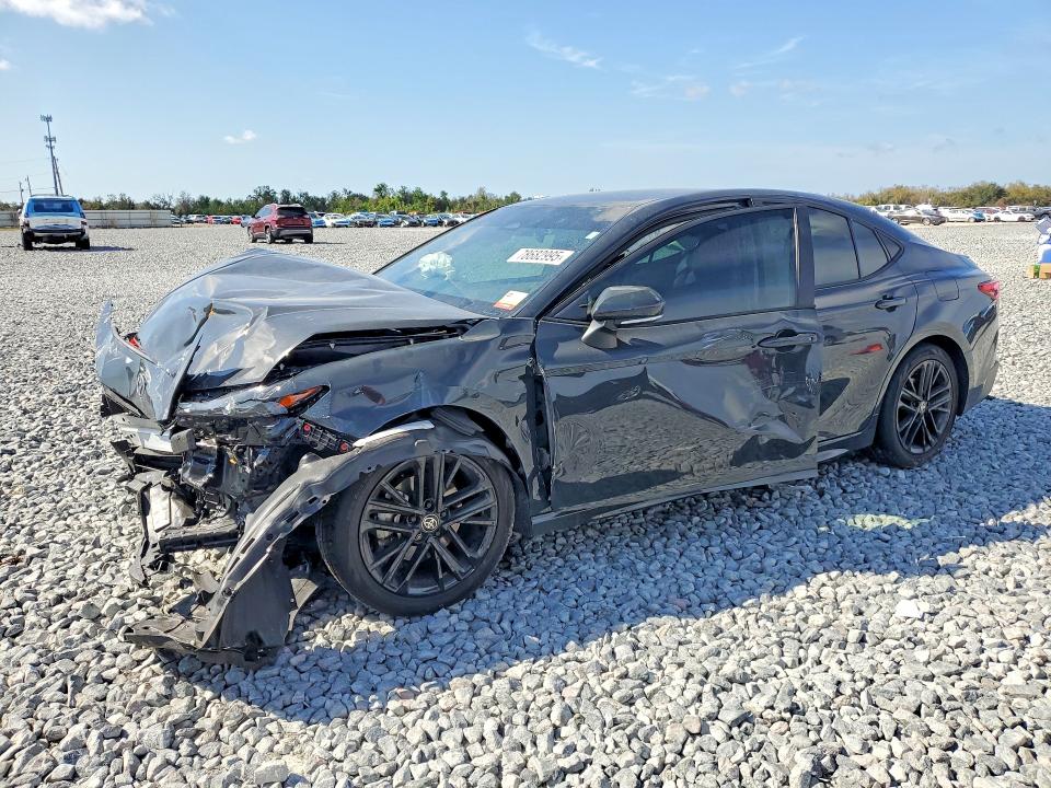 TOYOTA CAMRY 2025 with VIN 4T1DAACK9SU582950 - Photo from auction
