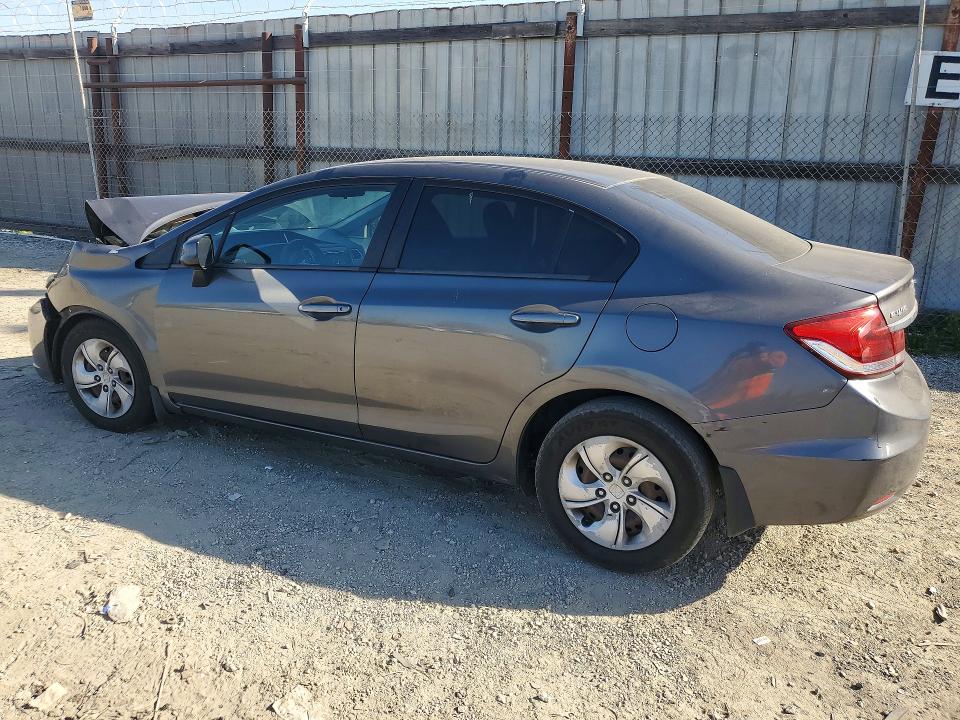 Photo 2 from auction – 2013 HONDA CIVIC with VIN 2HGFB2F51DH522352