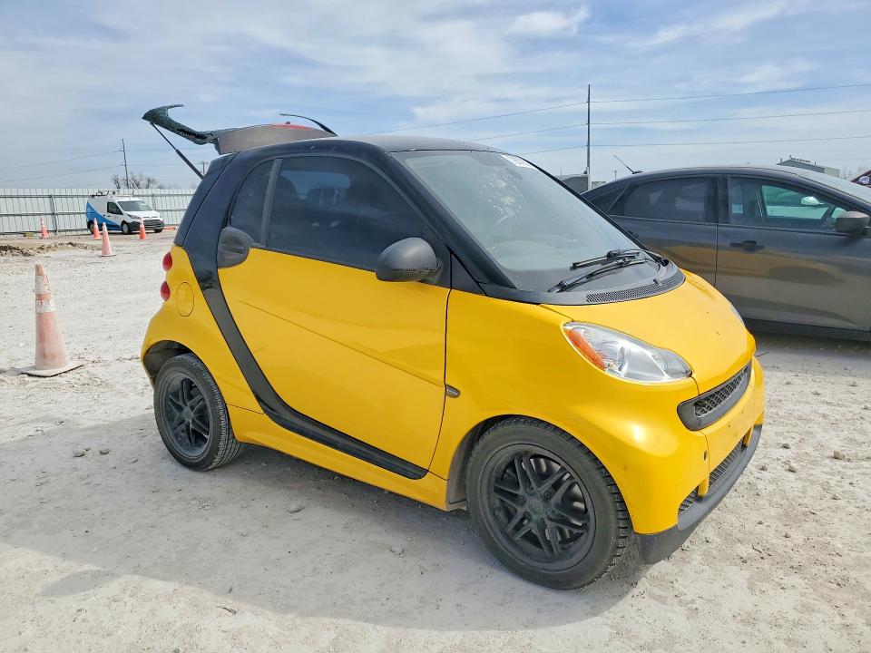 Photo 4 from auction – 2013 SMART FORTWO with VIN WMEEJ3BA9DK723688