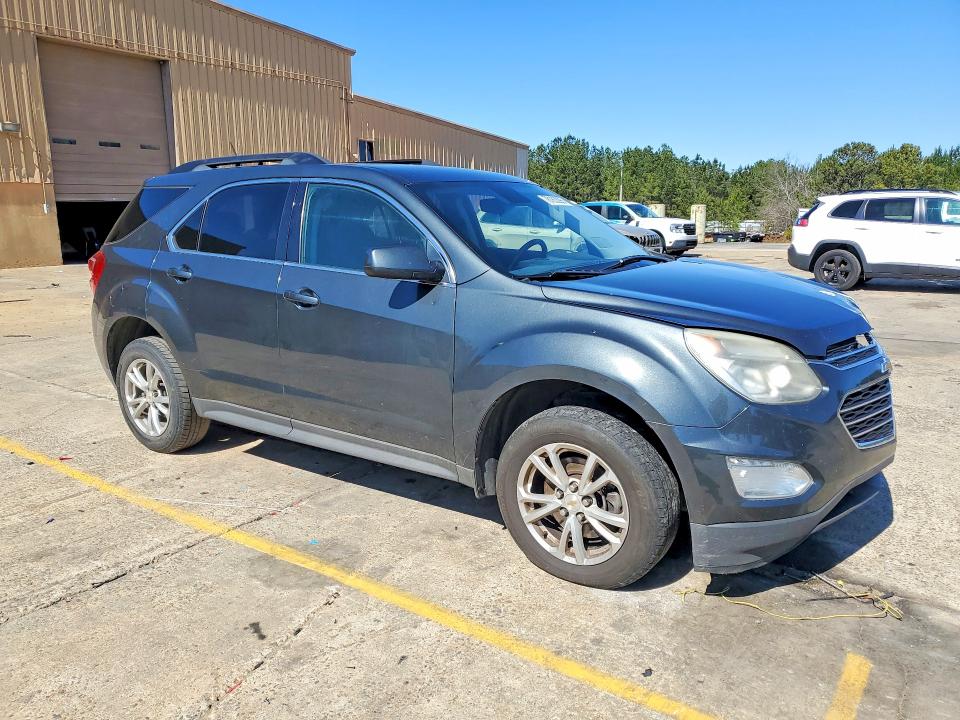 Photo 4 from auction – 2017 CHEVROLET EQUINOX with VIN 2GNALCEK0H1550944