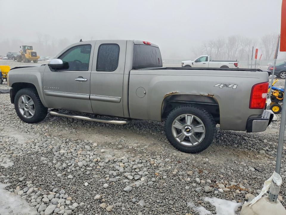 Photo 2 from auction – 2013 CHEVROLET SILVERADO with VIN 1GCRKSE75DZ244702