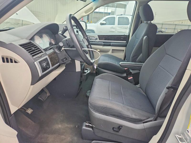 Photo 7 from auction – 2010 DODGE GRAND CARA with VIN 2D4RN5D19AR244782