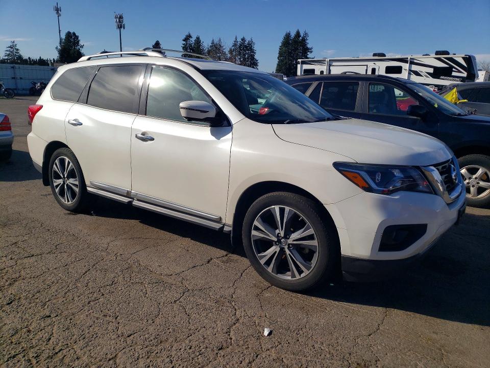 Photo 4 from auction – 2017 NISSAN PATHFINDER with VIN 5N1DR2MM6HC904876