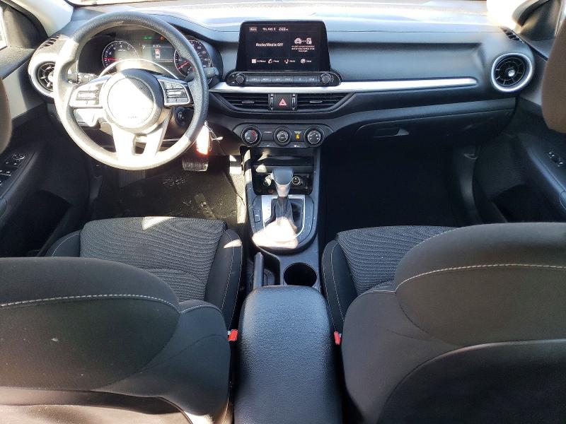 Photo 8 from auction – 2023 KIA FORTE KOUP with VIN 3KPF24AD4PE662159