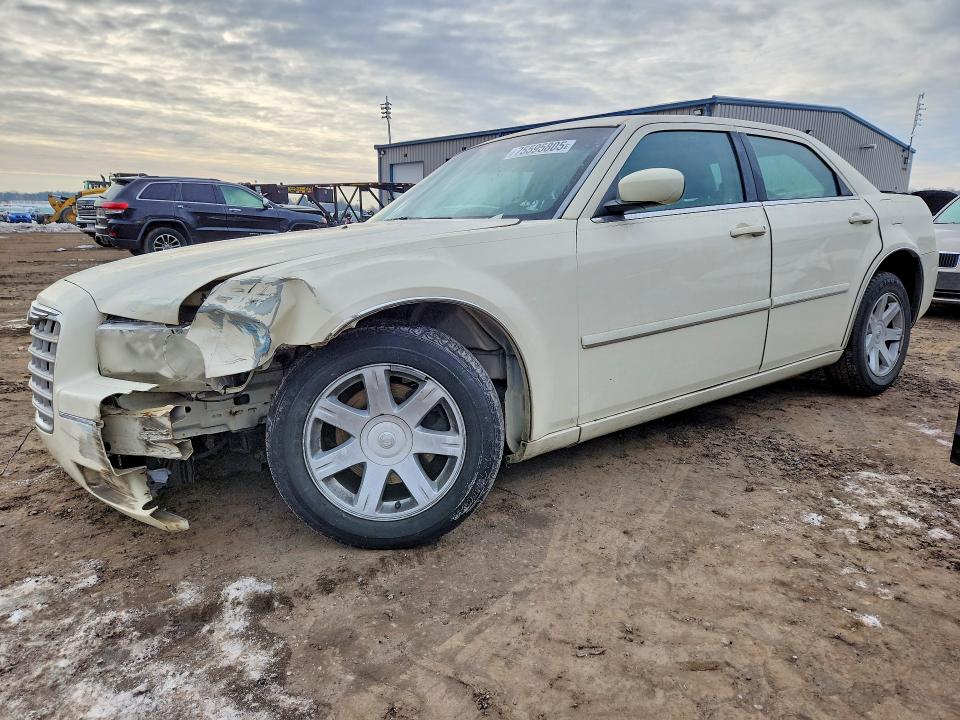 CHRYSLER 300 TOURIN 2005 with VIN 2C3JA53G05H539197 - Photo from auction