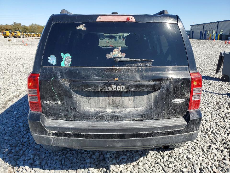 Photo 6 from auction – 2012 JEEP PATRIOT LA with VIN 1C4NJRFB1CD672081