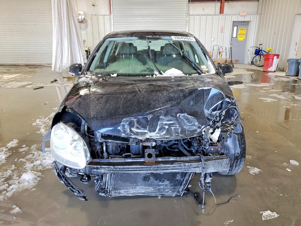 Photo 5 from auction – 2008 VOLKSWAGEN RABBIT with VIN WVWDB71K78W301023