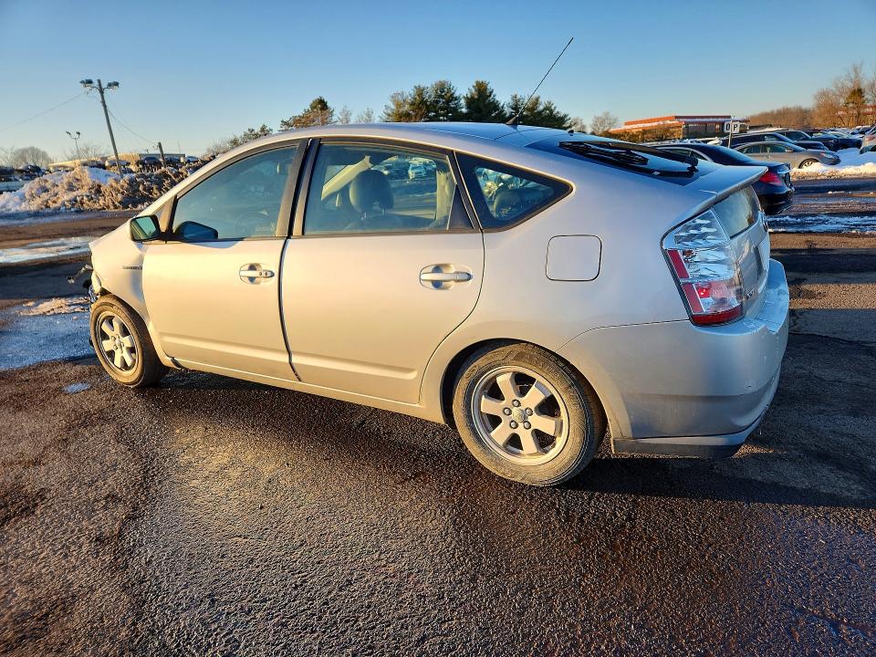 Photo 2 from auction – 2007 TOYOTA PRIUS with VIN JTDKB20U277613532