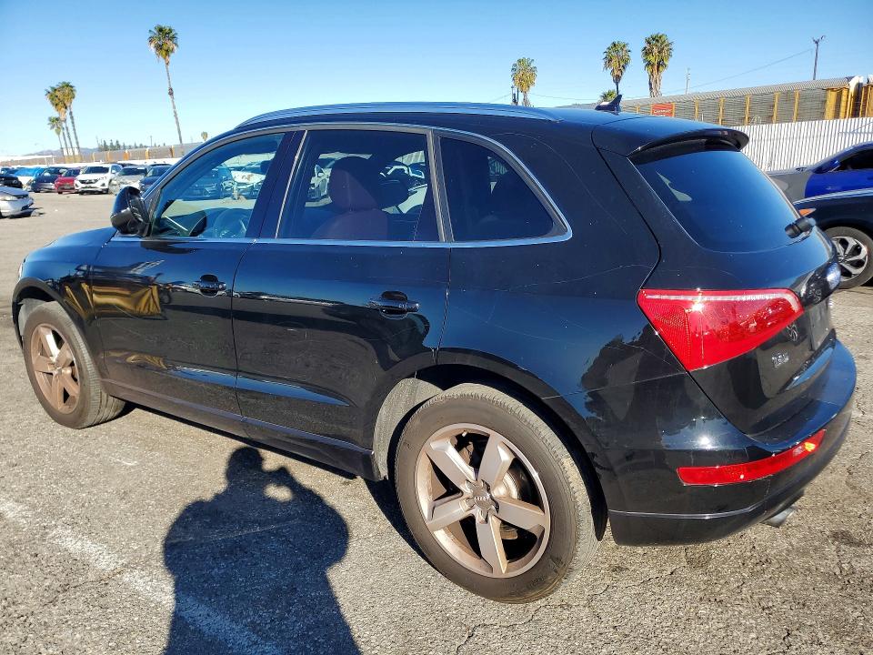 Photo 2 from auction – 2012 AUDI Q5 with VIN WA1LFAFP9CA023954