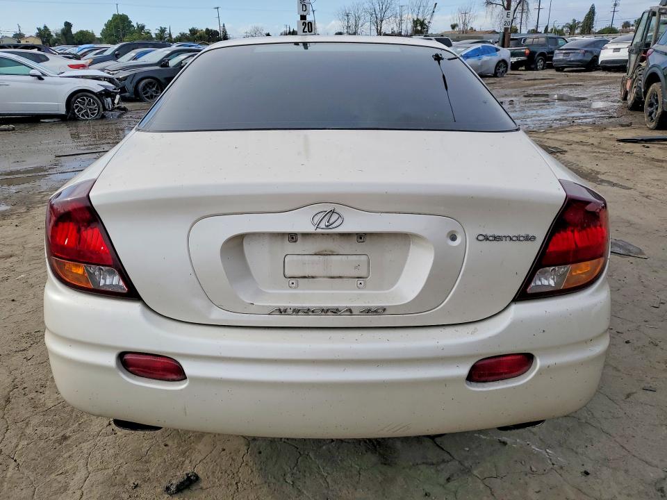 Photo 6 from auction – 2003 OLDSMOBILE AURORA with VIN 1G3GS64CX34137833