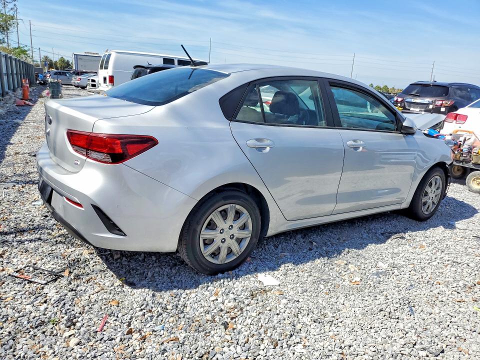 Photo 3 from auction – 2021 KIA RIO with VIN 3KPA24AD7ME397341
