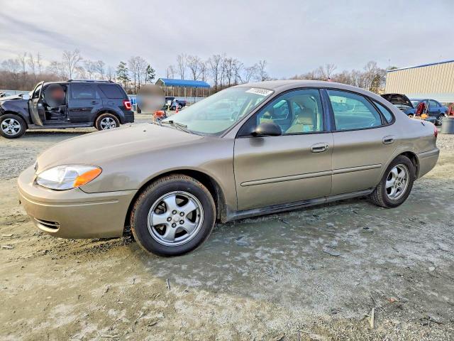 FORD TAURUS SES 2004 with VIN 1FAFP55U34A177825 - Photo from auction