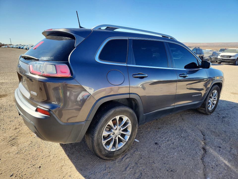 Photo 3 from auction – 2019 JEEP CHEROKEE L with VIN 1C4PJLLN6KD196199