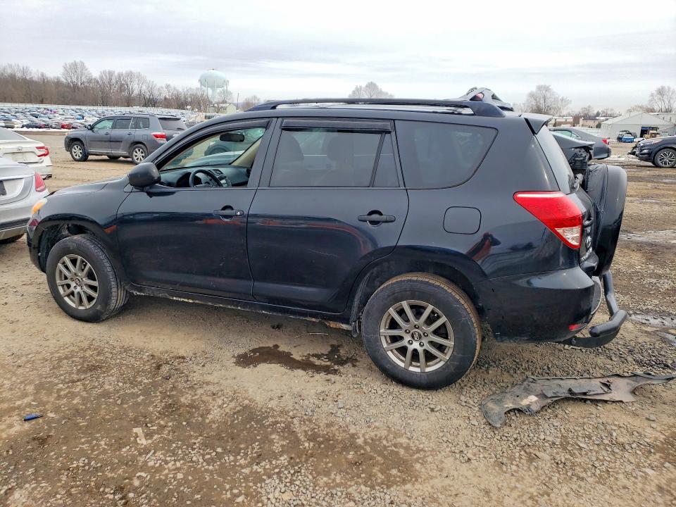 Photo 2 from auction – 2007 TOYOTA RAV4 with VIN JTMBD33V876029565
