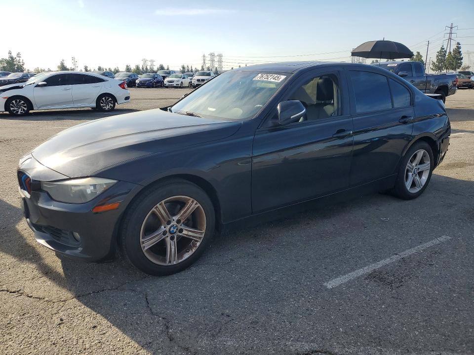 BMW 328 2014 с VIN WBA3C1C57EK110117 - Снимка от търг