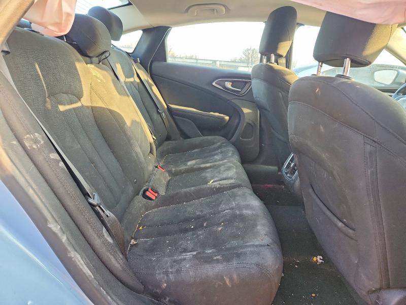 Photo 10 from auction – 2015 CHRYSLER 200 with VIN 1C3CCCAB4FN715790