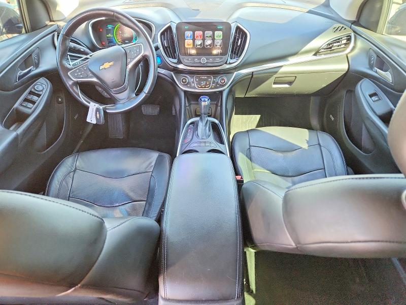 Photo 8 from auction – 2017 CHEVROLET VOLT with VIN 1G1RD6S55HU121840