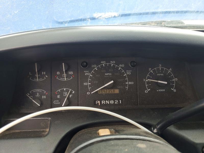 Photo 9 from auction – 1997 FORD F250 with VIN 1FTHF26H8VEB07110
