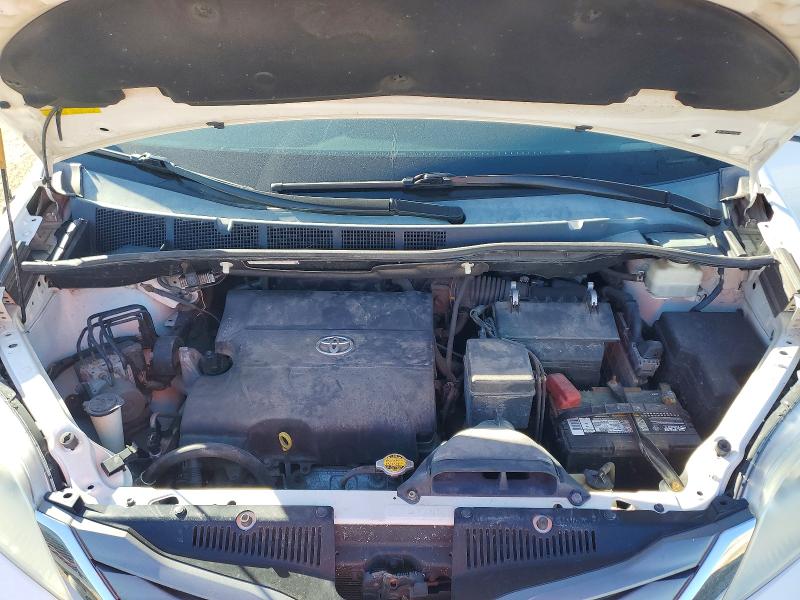 Photo 12 from auction – 2013 TOYOTA SIENNA with VIN 5TDYK3DC8DS284676