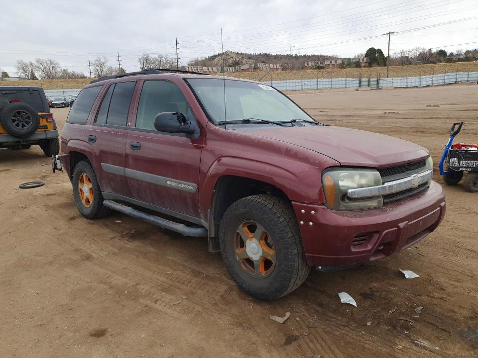 Photo 4 from auction – 2004 CHEVROLET TRAILBLAZE with VIN 1GNDT13S942261835