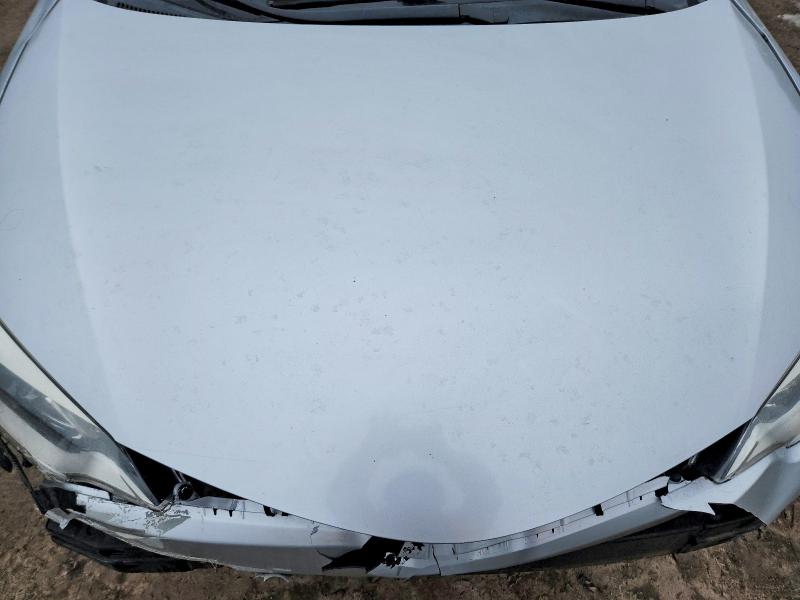 Photo 11 from auction – 2015 TOYOTA COROLLA L with VIN 2T1BURHEXFC356620