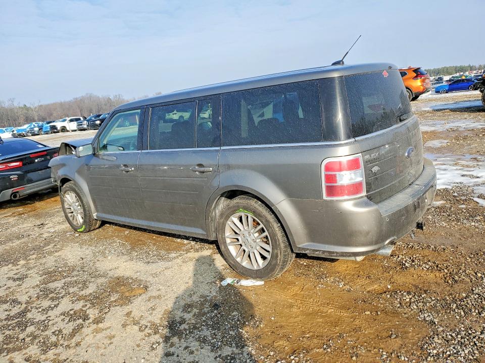 Photo 2 from auction – 2013 FORD FLEX SEL with VIN 2FMGK5C89DBD37239