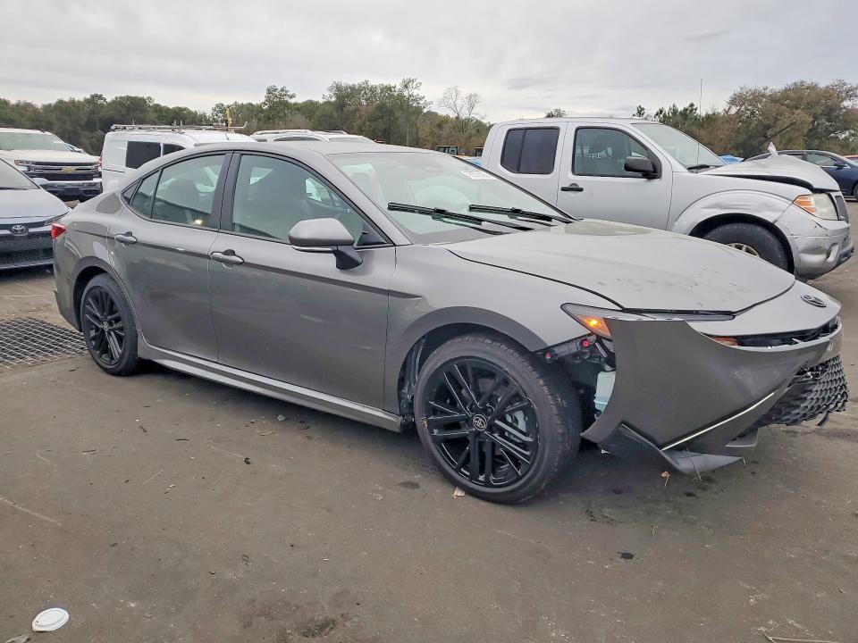 Photo 4 from auction – 2026 TOYOTA CAMRY with VIN 4T1DAACK5TU687633