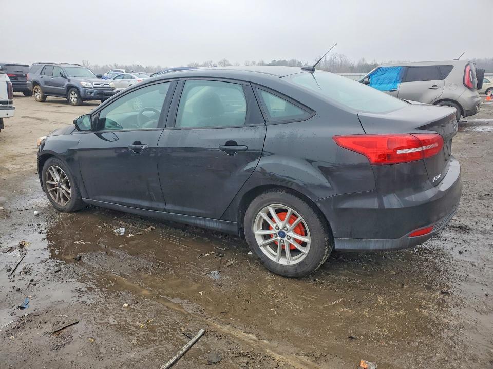 Photo 2 from auction – 2015 FORD FOCUS with VIN 1FADP3F29FL276519
