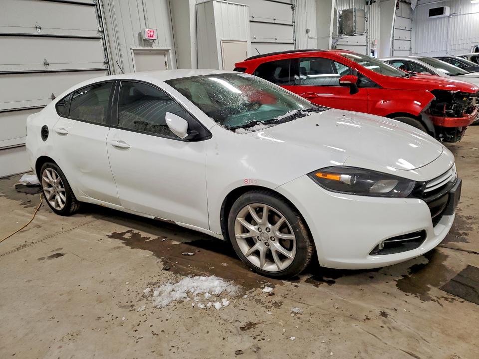 Photo 4 from auction – 2013 DODGE DART with VIN 1C3CDFBAXDD104203