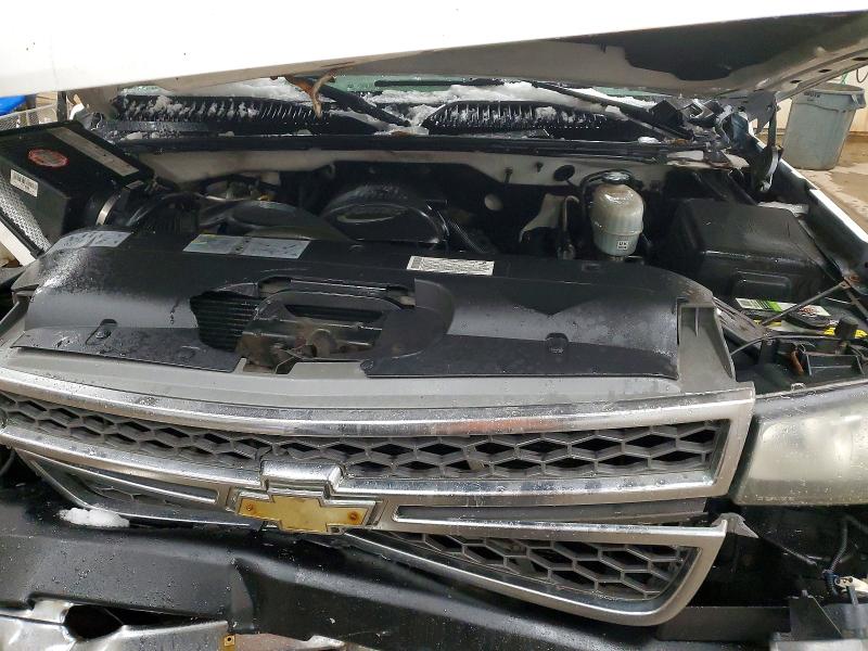 Photo 11 from auction – 2005 CHEVROLET SILVERADO with VIN 1GCHK29U05E148450