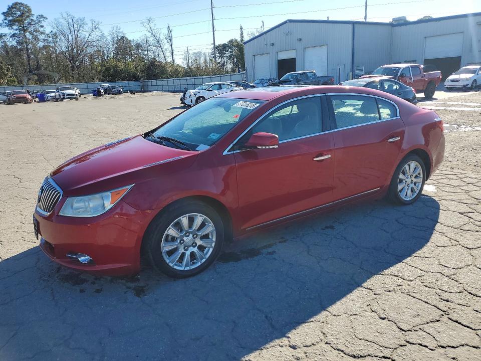 BUICK LACROSSE 2013 with VIN 1G4GC5ER5DF324862 - Photo from auction