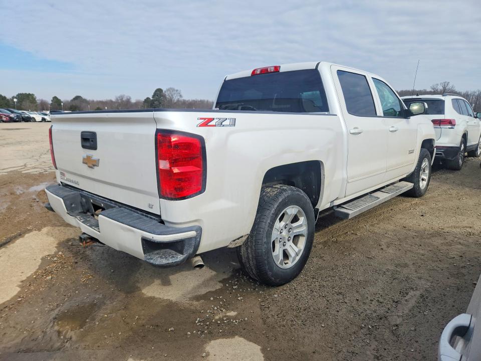 Photo 3 from auction – 2018 CHEVROLET SILVERADO with VIN 3GCUKREC8JG514632