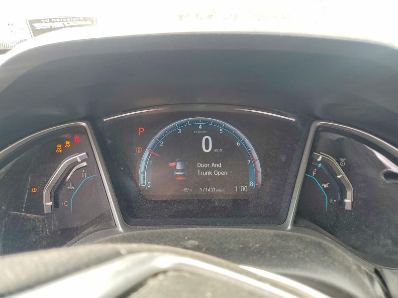 Photo 9 from auction – 2018 HONDA CIVIC with VIN 2HGFC2F77JH578127