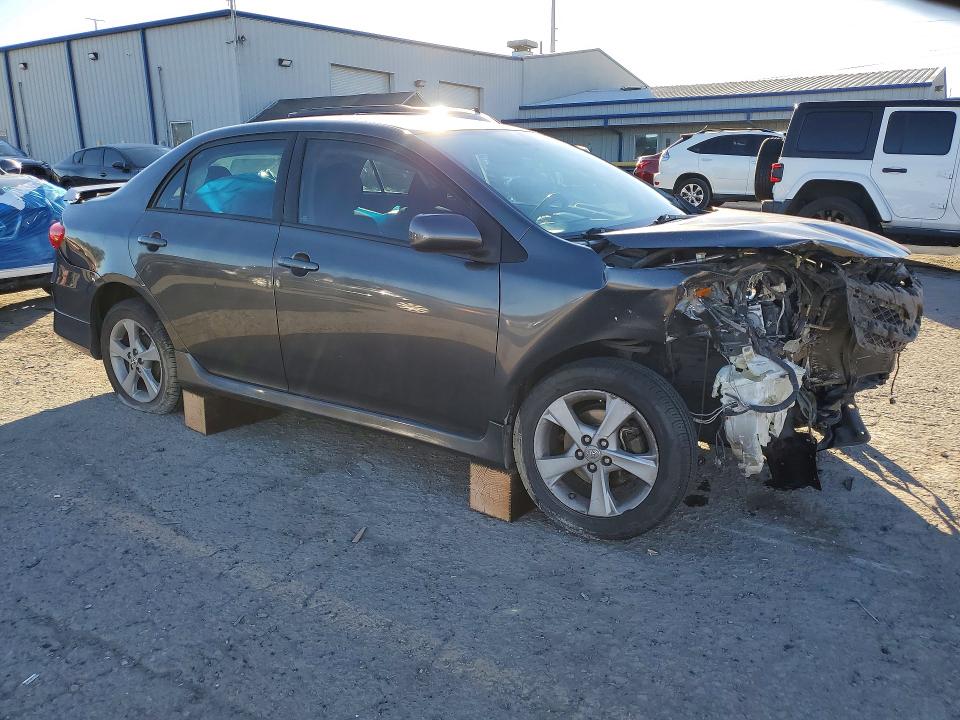 Photo 4 from auction – 2013 TOYOTA COROLLA BA with VIN 5YFBU4EE7DP221602