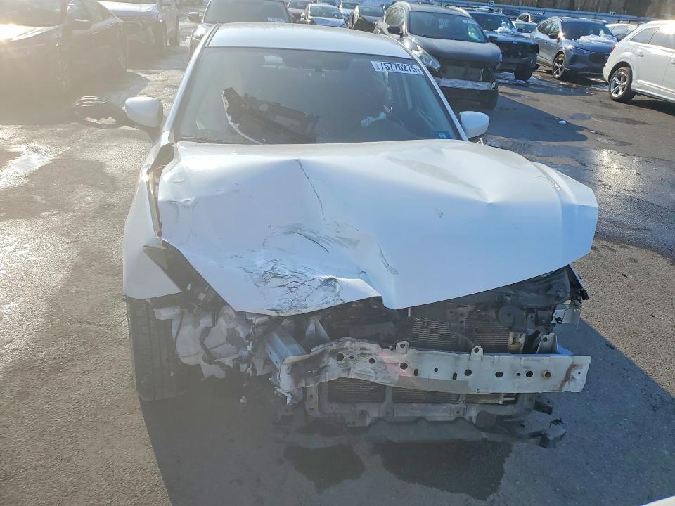 Photo 5 from auction – 2016 MAZDA 3 with VIN JM1BM1U79G1295761