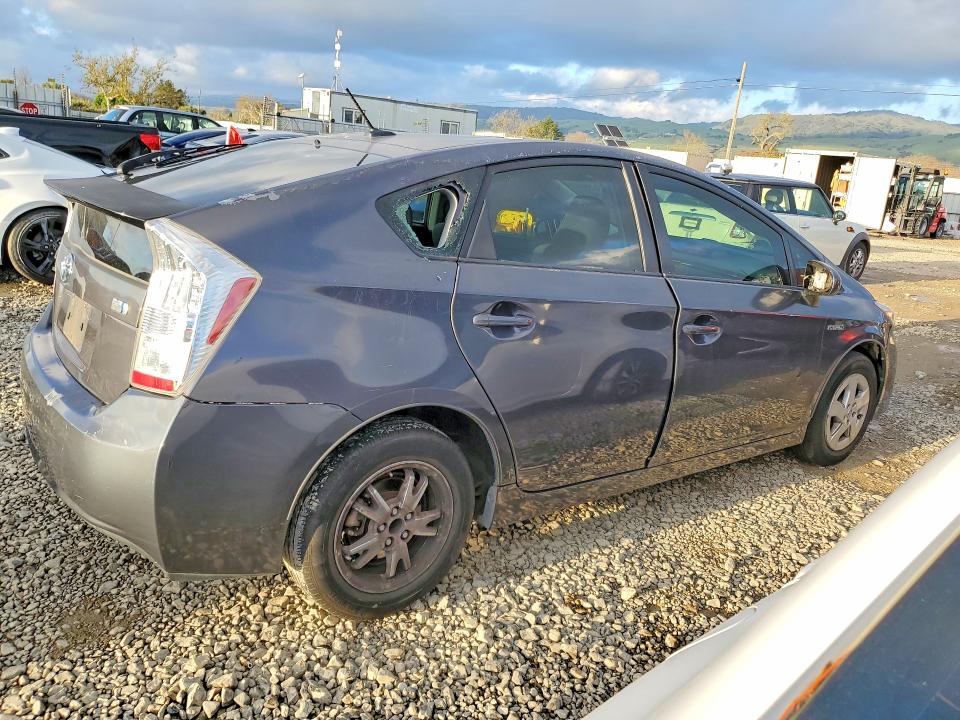 Фото 3 с аукциона – 2011 TOYOTA PRIUS с VIN JTDKN3DU7B0319908