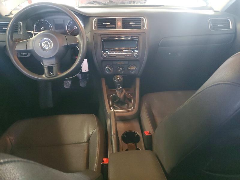 Photo 8 from auction – 2012 VOLKSWAGEN JETTA SE with VIN 3VWBP7AJ1CM121915