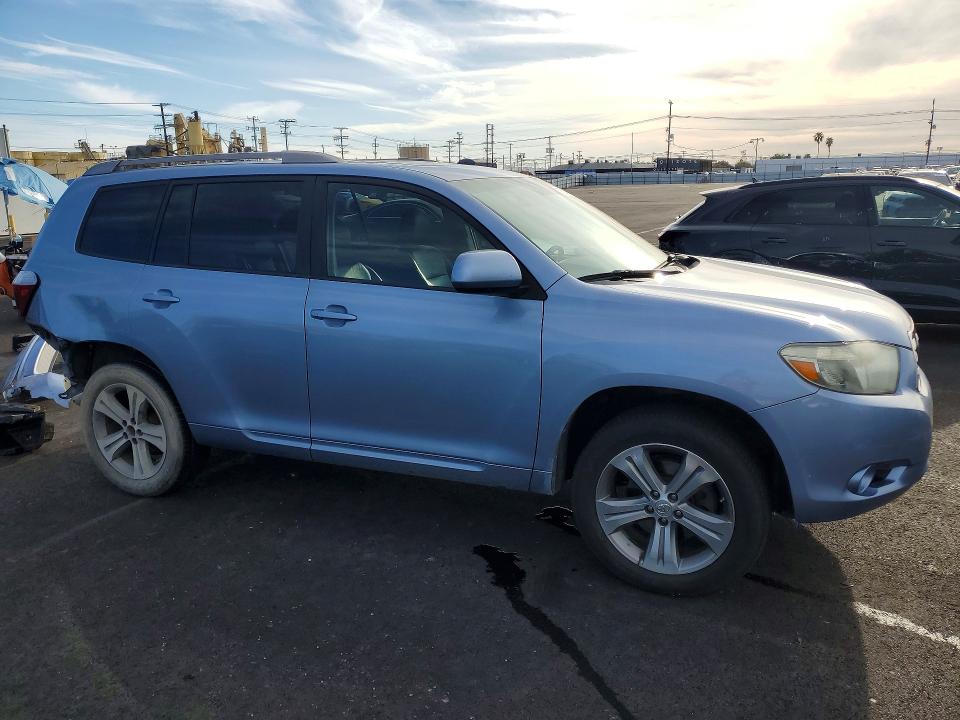 Photo 4 from auction – 2008 TOYOTA HIGHLANDER with VIN JTEDS43A682026279
