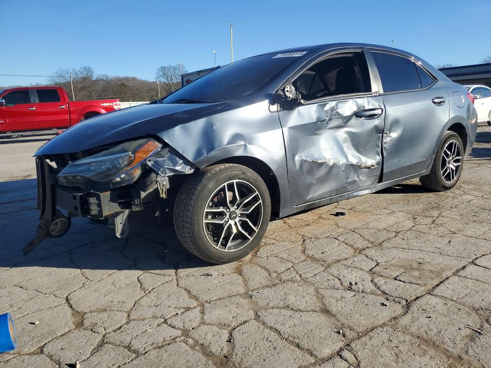TOYOTA COROLLA 2018 with VIN 2T1BURHE1JC088873 - Photo from auction