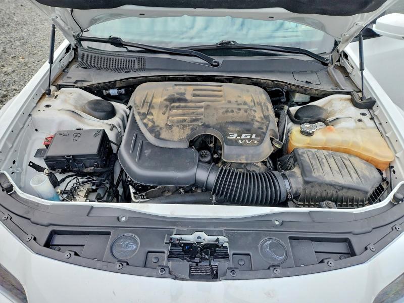 Photo 11 from auction – 2021 CHRYSLER 300 with VIN 2C3CCABG9MH554311