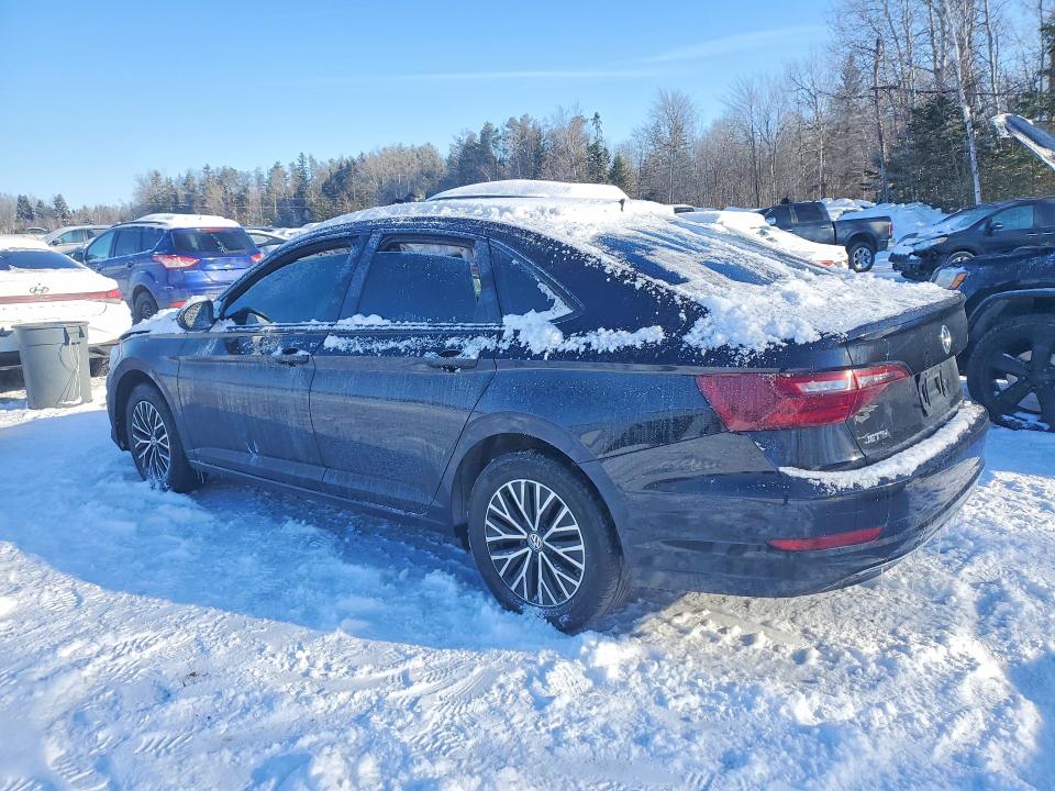 Photo 2 from auction – 2021 VOLKSWAGEN JETTA with VIN 3VWE57BU3MM074075