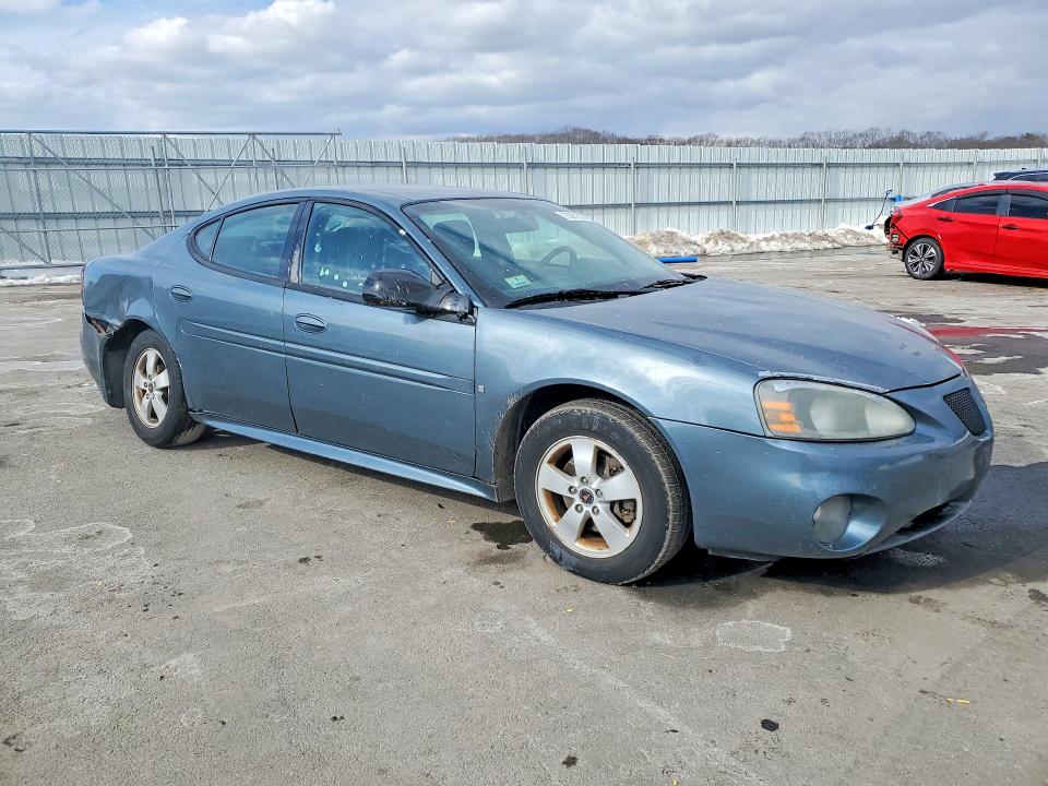 Photo 4 from auction – 2006 PONTIAC GRAND PRIX with VIN 2G2WP552961243210
