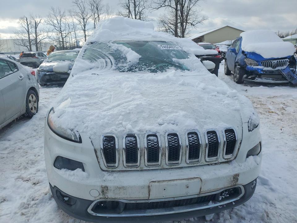 Photo 5 from auction – 2014 JEEP CHEROKEE L with VIN 1C4PJMDB4EW255933