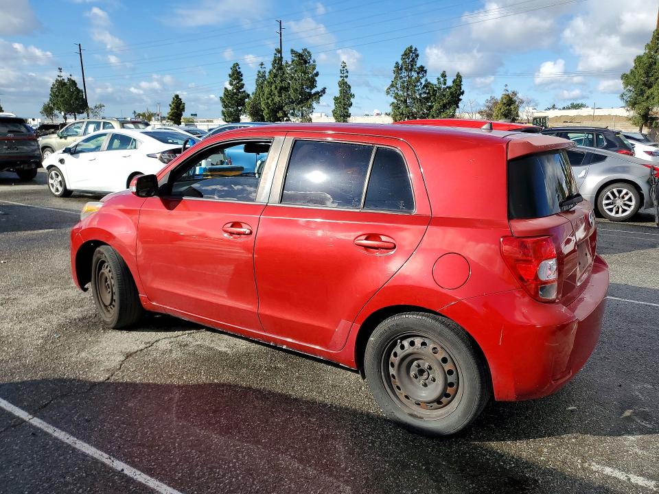 Photo 2 from auction – 2011 TOYOTA SCION XD with VIN JTKKU4B40B1010201