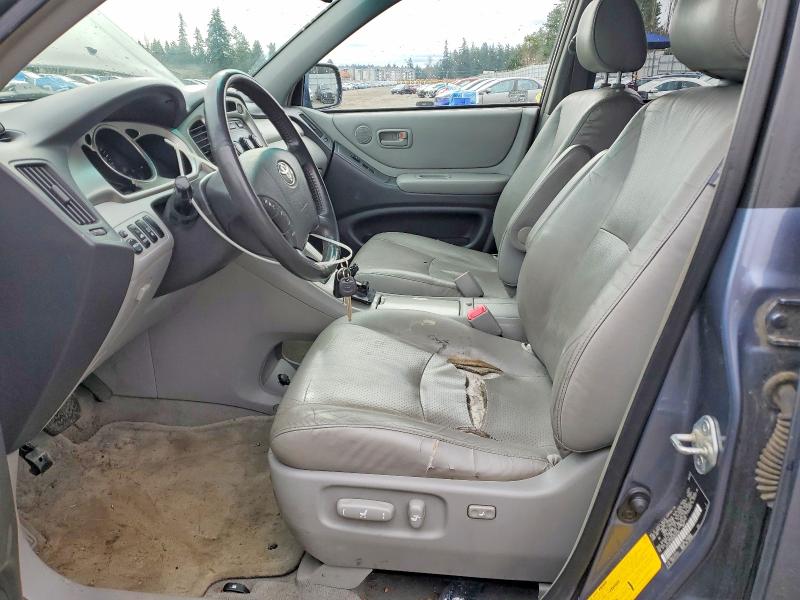 Photo 7 from auction – 2004 TOYOTA HIGHLANDER with VIN JTEEP21A440050549