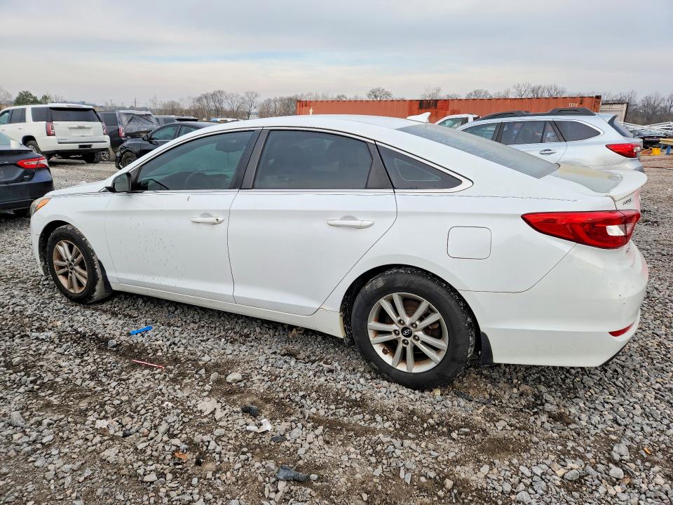 Photo 2 from auction – 2015 HYUNDAI SONATA with VIN 5NPE24AF7FH226669