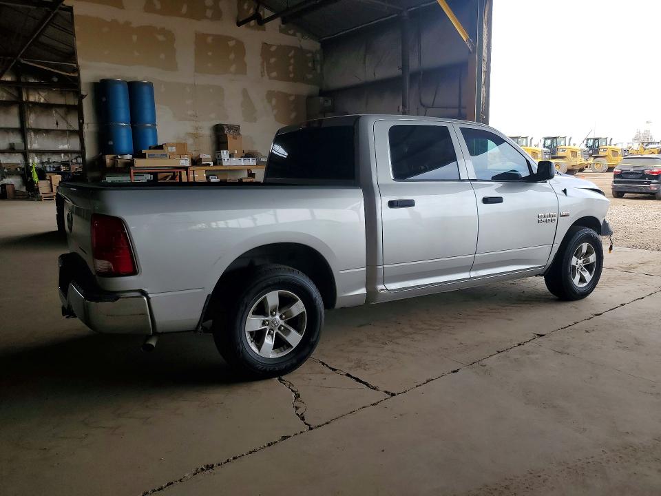 Photo 3 from auction – 2017 RAM 1500 with VIN 3C6RR6KT7HG510559