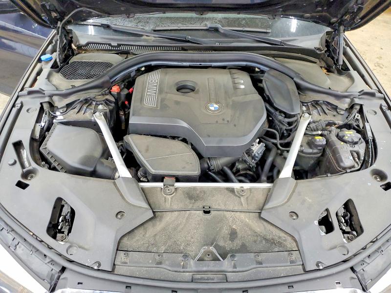 Photo 11 from auction – 2018 BMW 530 I with VIN WBAJA5C59JWA38718