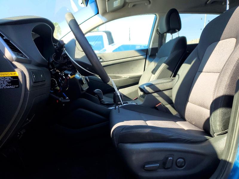 Photo 7 from auction – 2016 HYUNDAI TUCSON LIM with VIN KM8J33A43GU239409