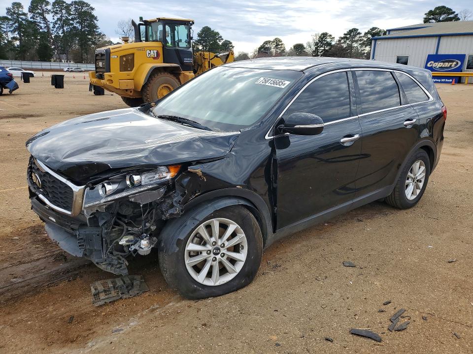 Photo 1 from auction – 2019 KIA SORENTO with VIN 5XYPG4A37KG538248